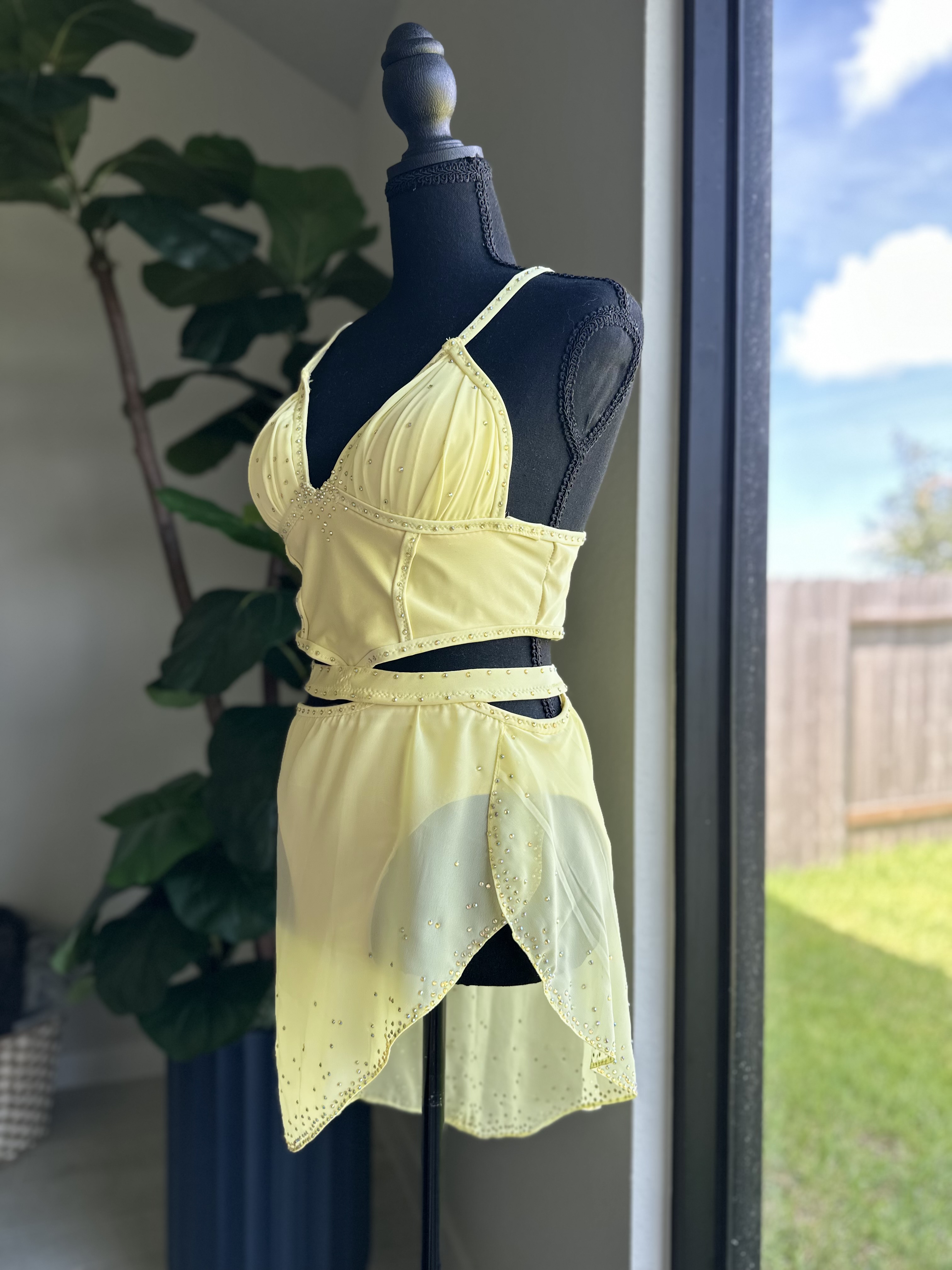 Butter yellow lyrical costume, side view
